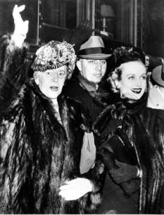 Bessie Peters, Otto Winkler and Carole Lombard