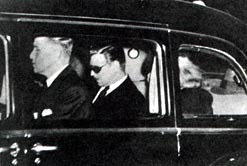 Clark Gable leaving Carole Lombard's funeral